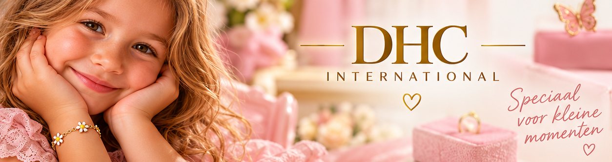 Meisje met gouden madeliefjesarmbandje, DHC International